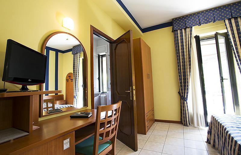 Hotel Ristorante Umbria Orvieto Exterior foto
