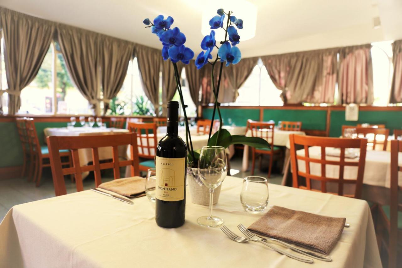 Hotel Ristorante Umbria Orvieto Exterior foto